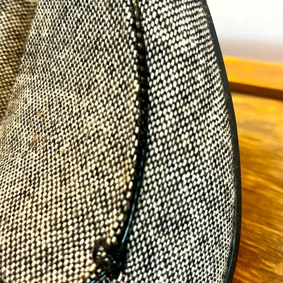 Clarks Keesha Luca Loafers. S-6.5M - Picture 4 of 9